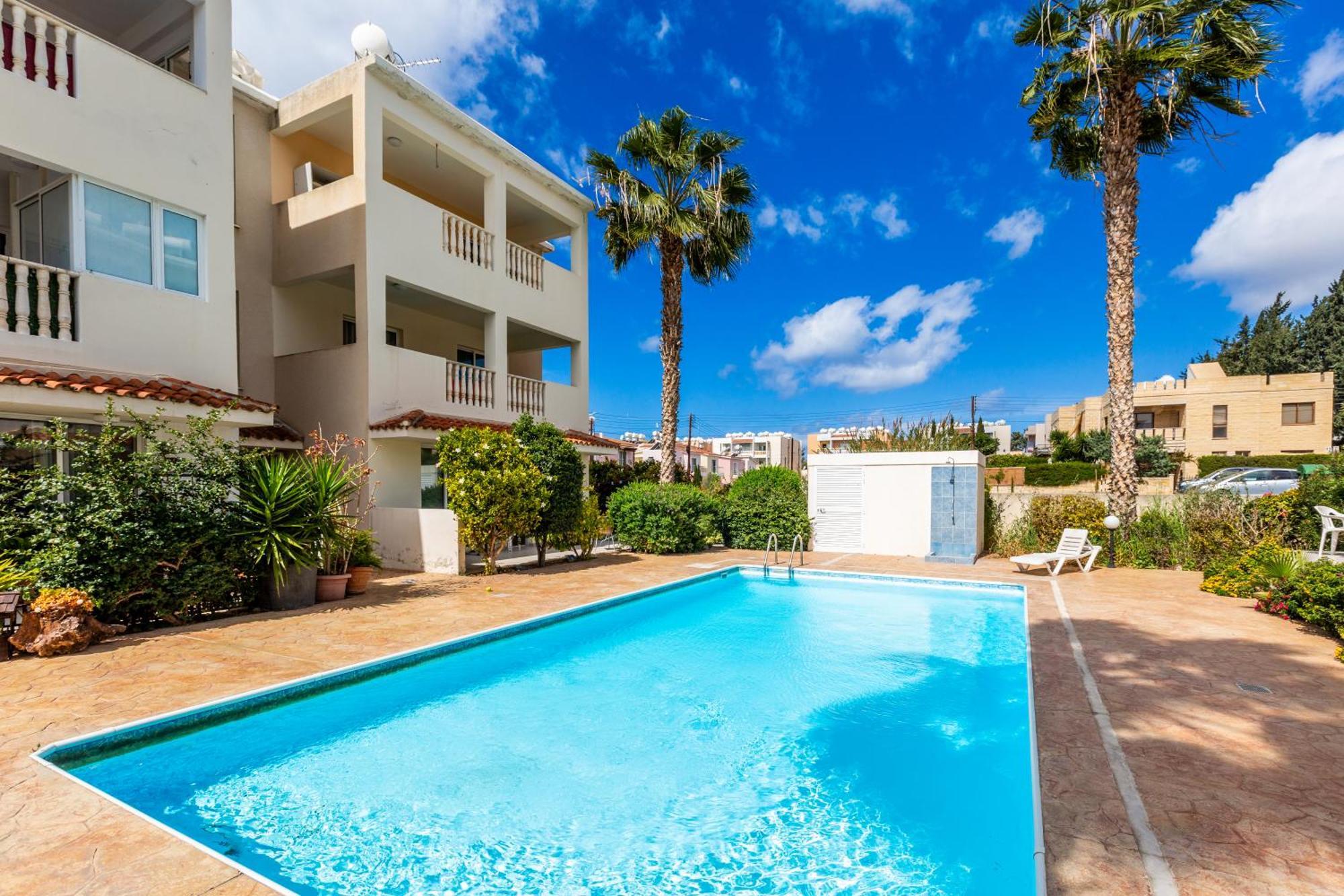 Beautiful 2 Bed Apartment In Paphos Cyprus Buitenkant foto