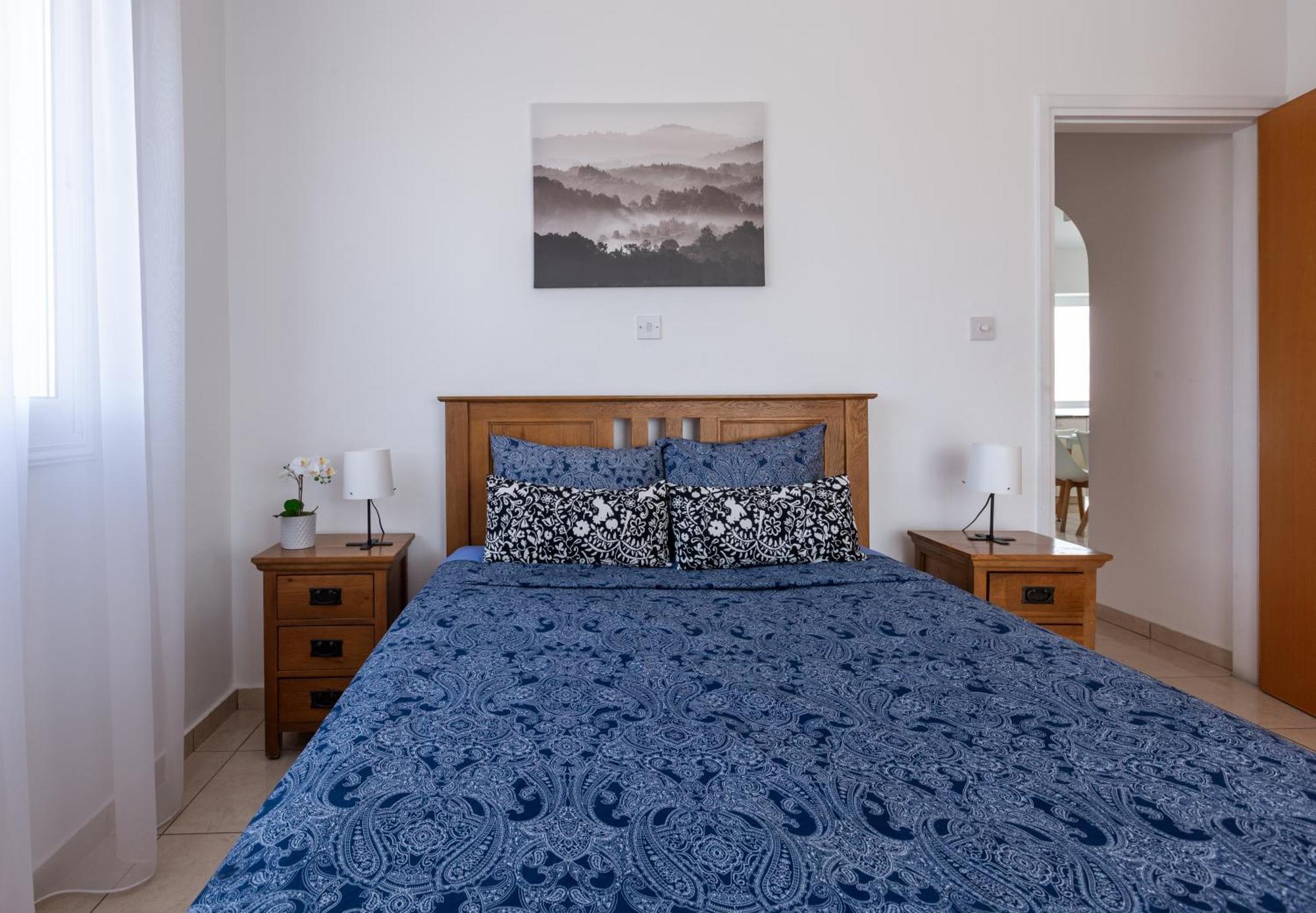 Beautiful 2 Bed Apartment In Paphos Cyprus Buitenkant foto