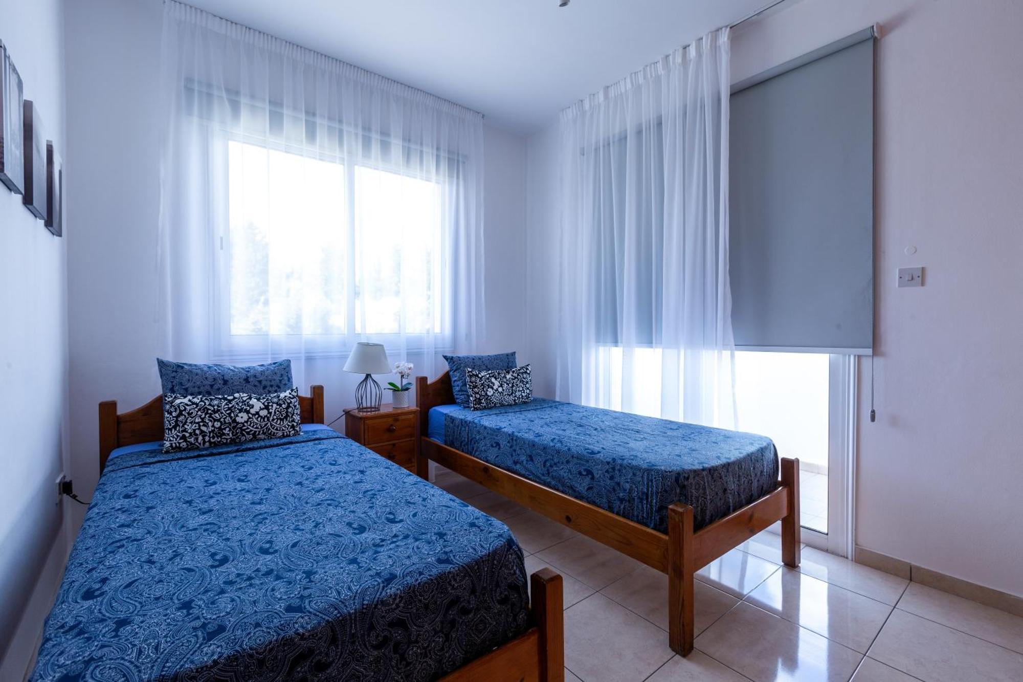 Beautiful 2 Bed Apartment In Paphos Cyprus Buitenkant foto